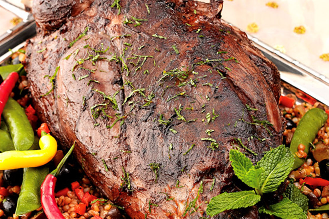 receita-cordeiro-refogado-trigo-berinjela