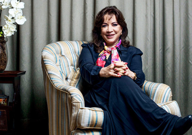 Iris Abravanel fala sobre sua carreira, família e a vida ao lado de Silvio Santos