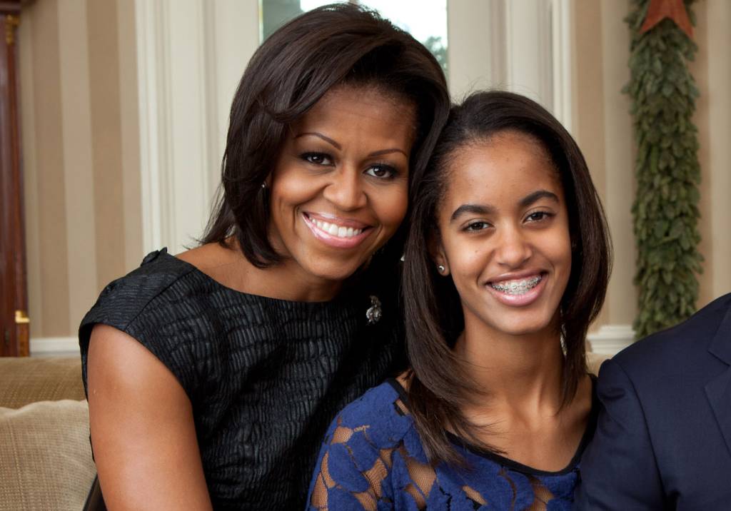 4 vezes em que Malia Obama seguiu os passos da mãe