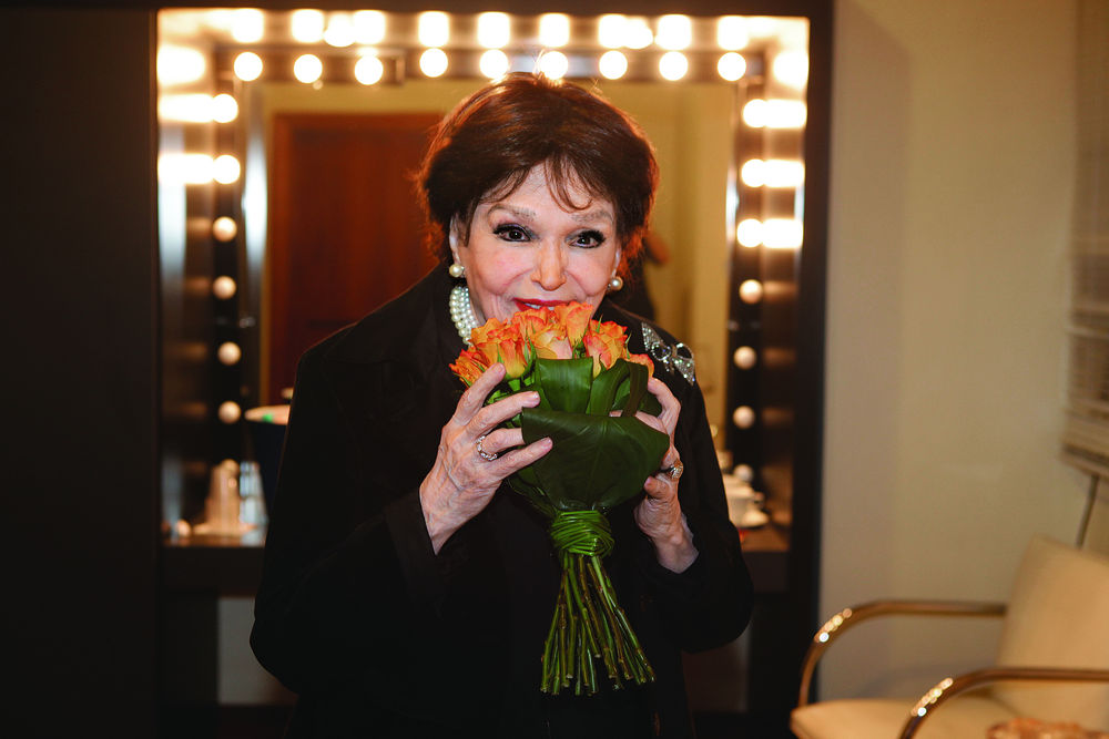 Pr&ecirc;mio CLAUDIA - Bibi Ferreira