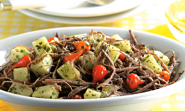 Salada de acém com chuchu