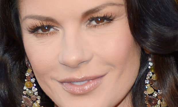 Catherine Zeta-Jones revela o segredo de sua juventude