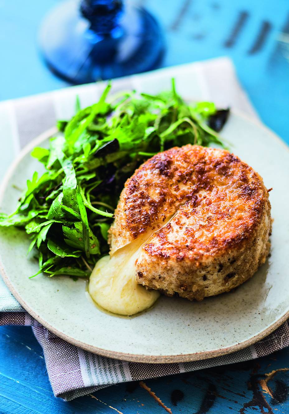 Camembert empanado