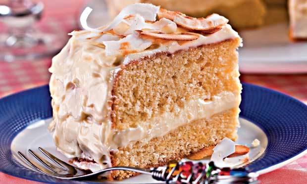 Bolo de coco e lim&atilde;o