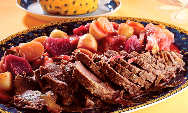 Carne marinada de panela