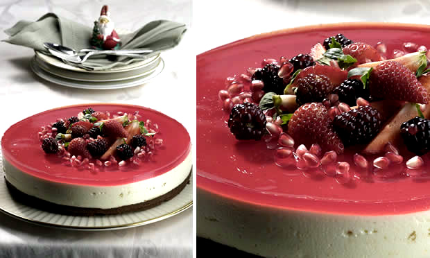 Cheesecake de limão com frutas vermelhas Cheesecake de limão com frutas vermelhas