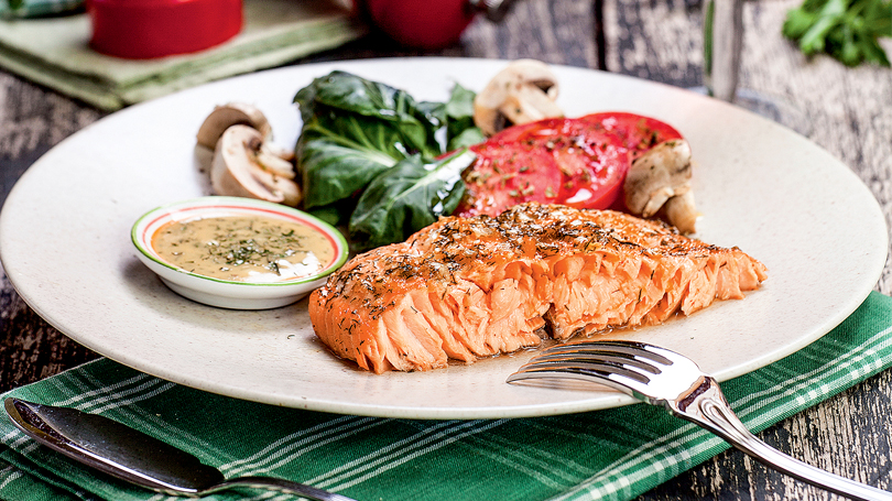 Receita de filé de salmão com endro e molho de mostarda e mel