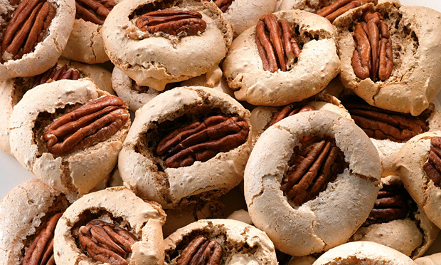 Merengue moka com pec&atilde;