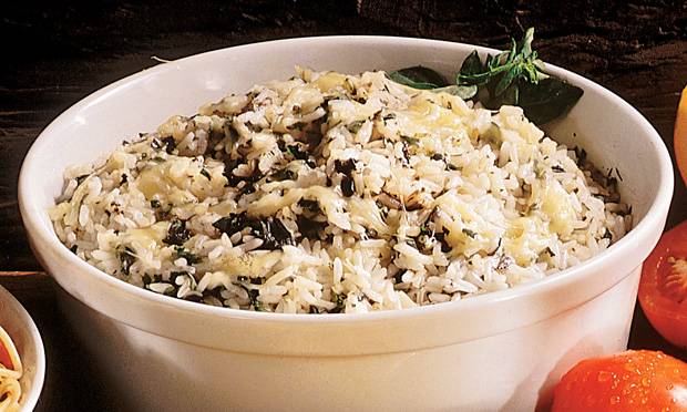 Risoto com manjeric&atilde;o