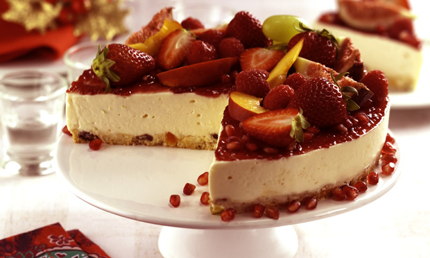 Torta gelada de panetone e frutas secas Torta gelada de panetone e frutas secas