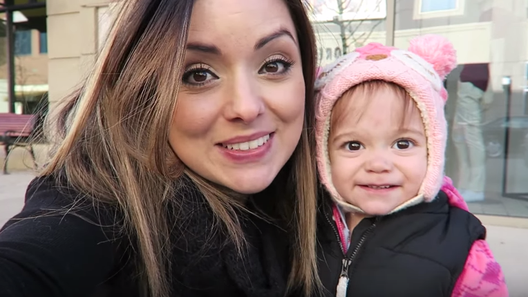 7 vídeos do YouTube que vão te ajudar durante a maternidade