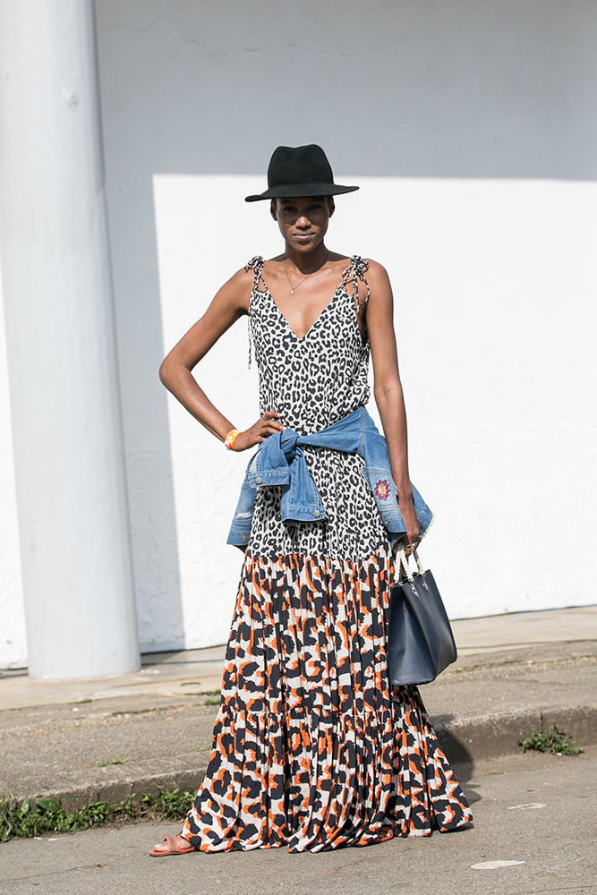 5-looks-para-aproveitar-sua-jaqueta-jeans-no-verao