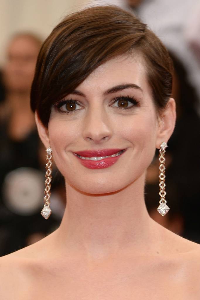 anne-hathaway