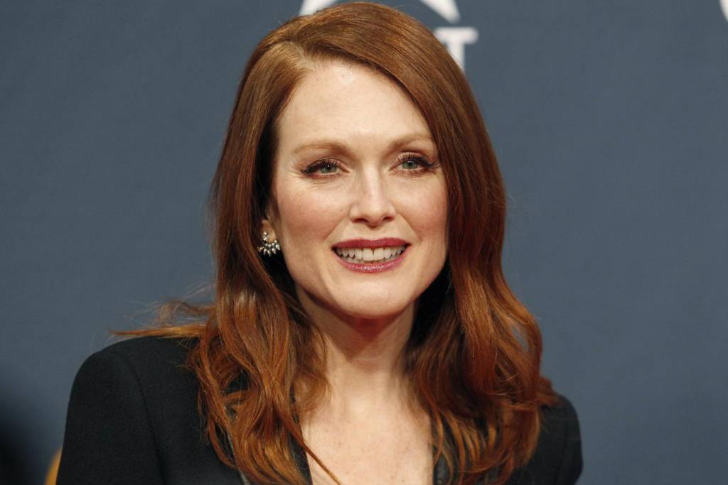 Liv Freundlich está a cara da mãe, a atriz Julianne Moore