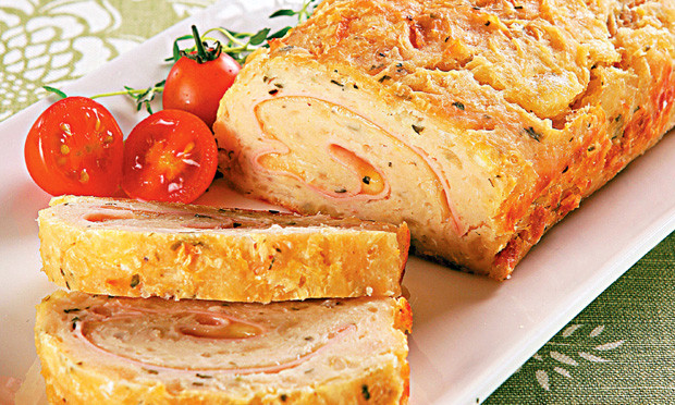 receita-rocambole-de-frango-e-mandioca