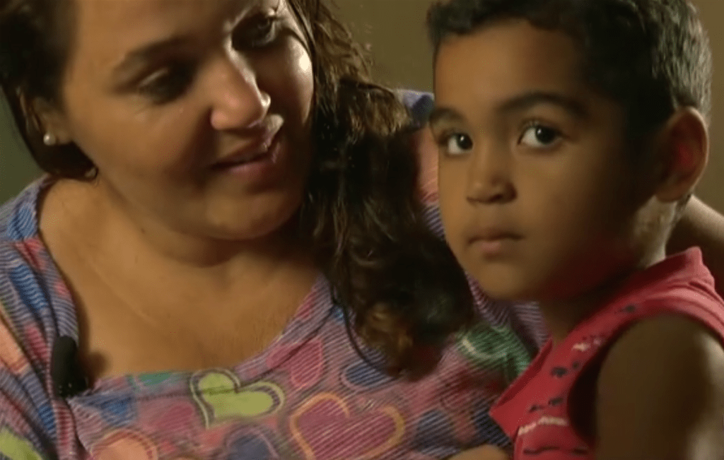 Após sequestro, menino de 4 anos diz que está ‘bem’