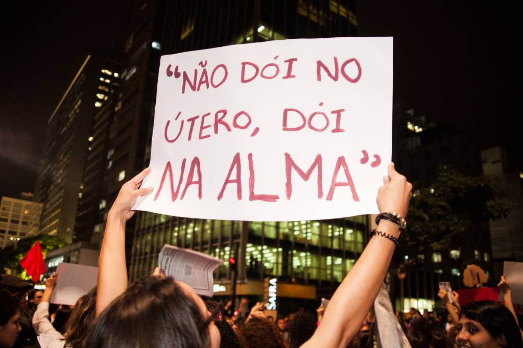 30 mulheres abortam e viram rés. Quem as denunciou? Os médicos