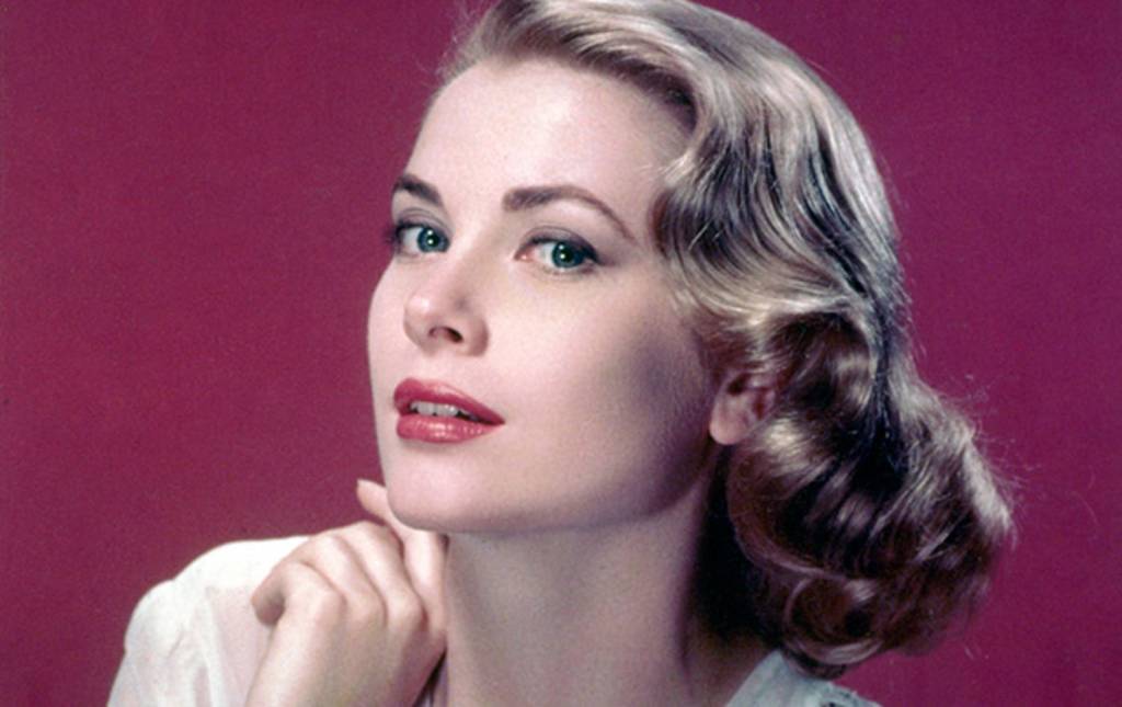 Aos 19 anos, neta de Grace Kelly está a cara da avó