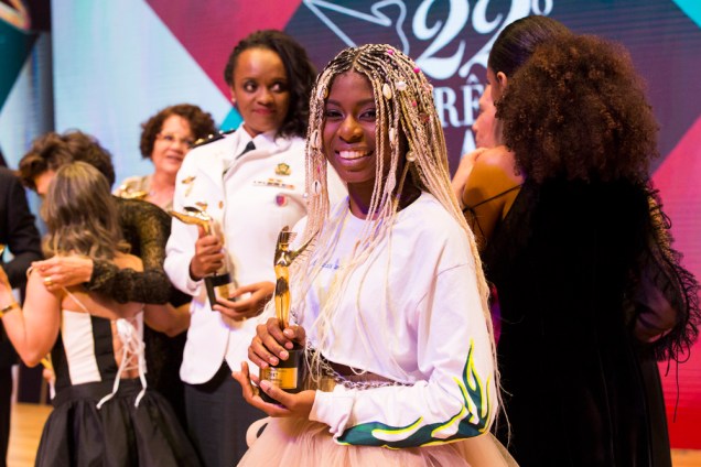 MC Soffia, a vencedora Revela&ccedil;&atilde;o