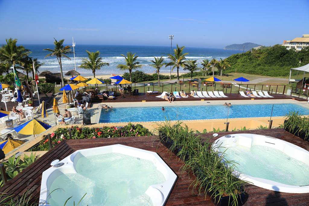 Relaxe! Fuja para um spa na praia neste verão