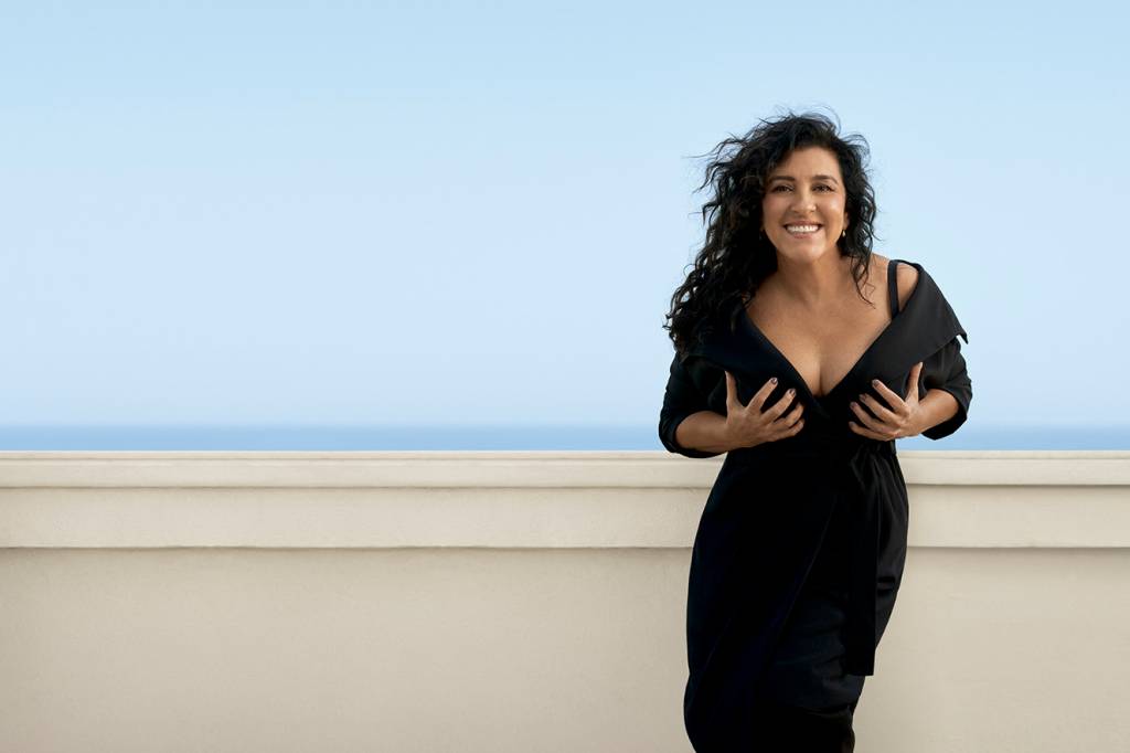 Regina Casé é a personificação pública do movimento ageless