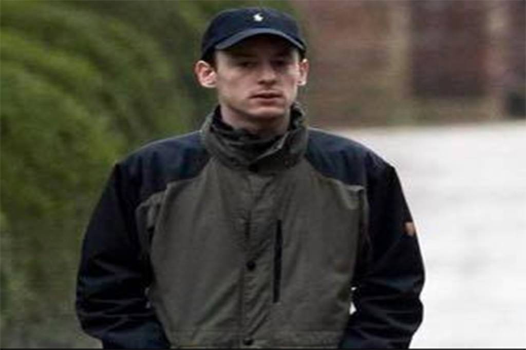 Filho ilegítimo de Família Real ganha direito ao título