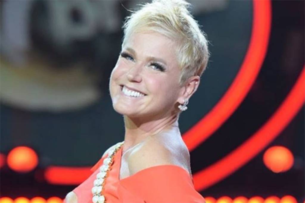 Veja fotos da mansão que Xuxa colocou à venda