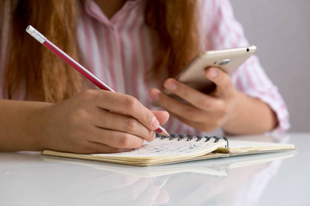 escola—celular
