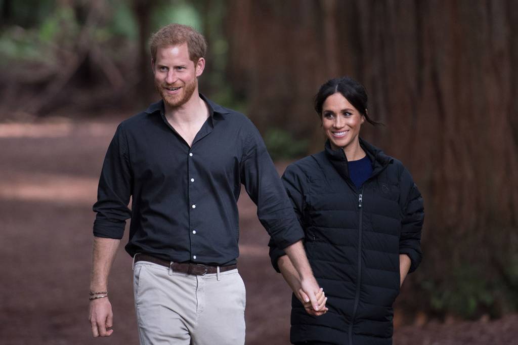 Grávida de 7 meses, Meghan vai viajar com Harry
