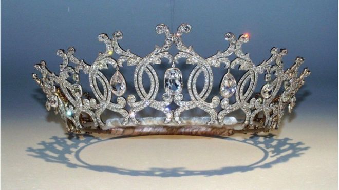 tiara