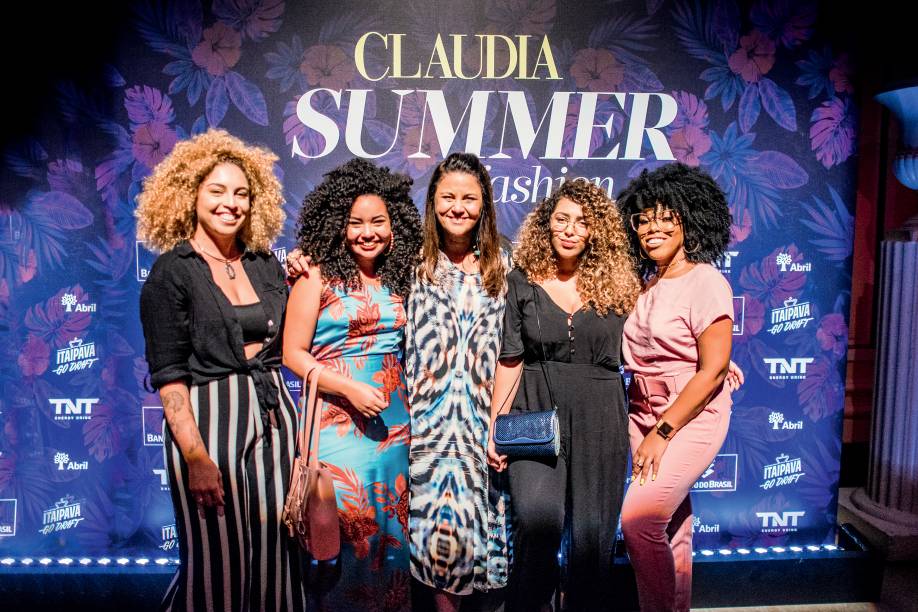 A diretora de CLAUDIA, Guta Nascimento, recebe as influenciadoras do Babadeiras do RJ