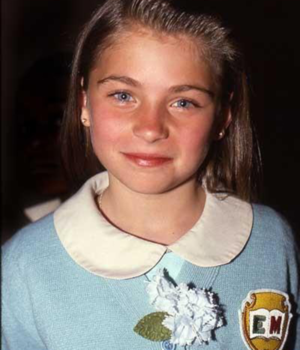 ‘Maria Joaquina’ surpreende a internet em foto ao lado do filho de 19 anos