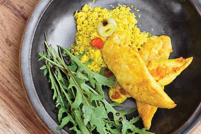 file-de-frango-com-curcuma file-de-frango-com-curcuma