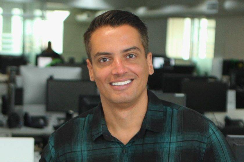 Leo Dias tem recaída em drogas e é afastado da TV