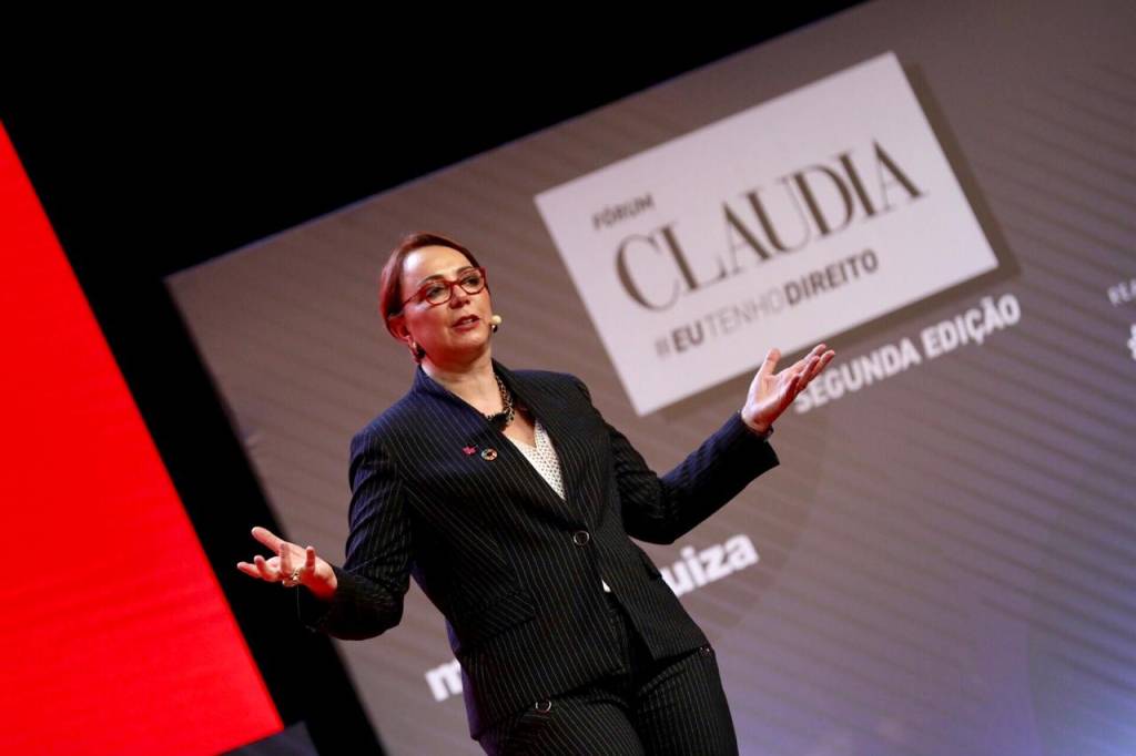 Não tenham medo de chegar ao topo, diz Tânia Cosentino, CEO da Microsoft