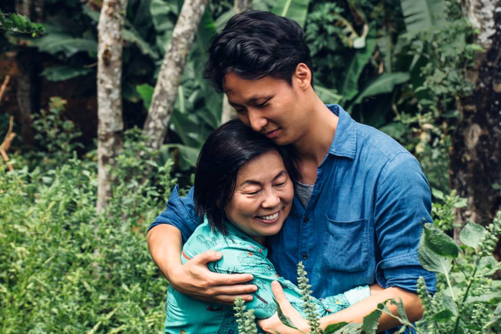 Paulo Shin, do restaurante Komah, com a mãe Myung Yul Shin Lee