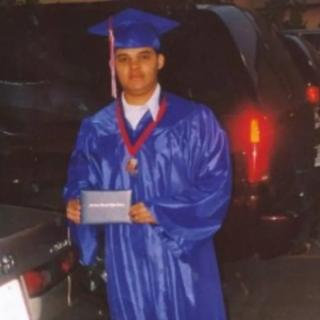 Corpo de jovem desaparecido há 10 anos é encontrado atrás de freezer