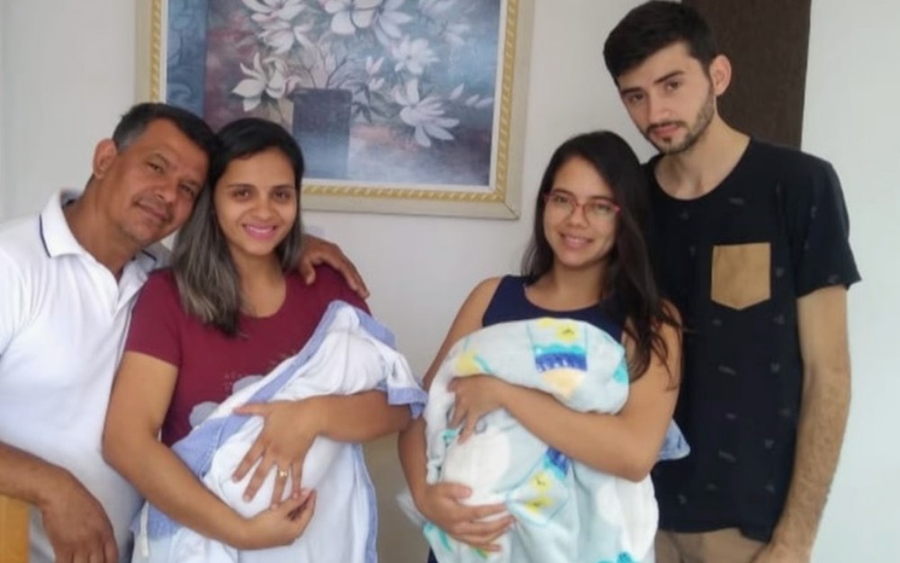 Bebês podem ter sido trocados em hospital e casais decidem viver juntos
