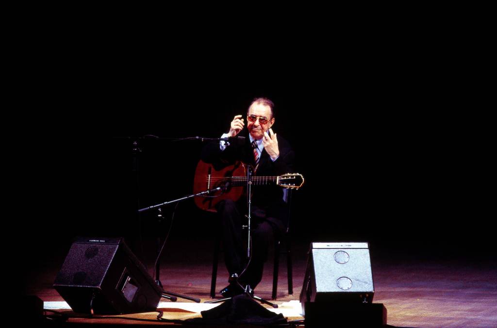 Artistas lamentam morte de João Gilberto