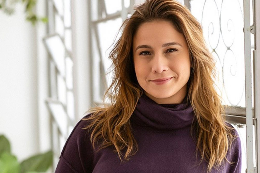 Fernanda Gentil revela que se casou em cerimônia íntima
