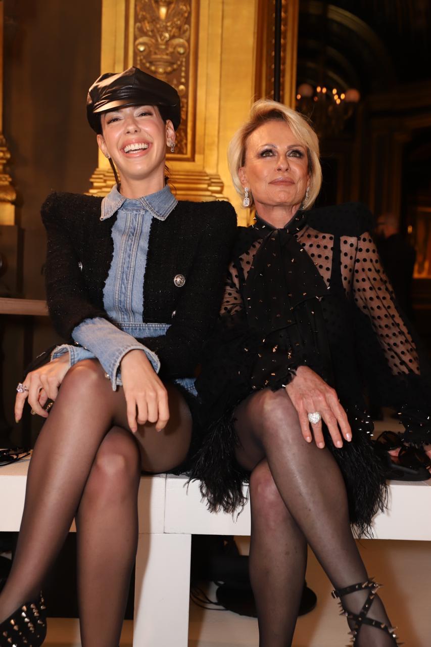 Camila Coutinho e Ana Maria Braga na Semana de Moda em Paris