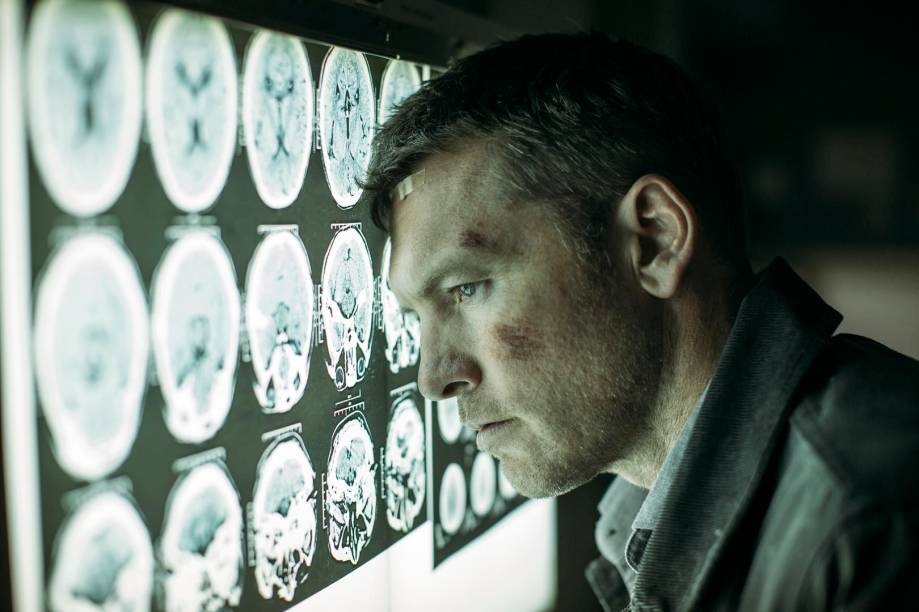 FRACTURED (2019)