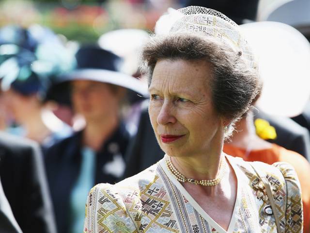 Sala da Princesa Anne impressiona pela quantidade de objetos. Veja a foto