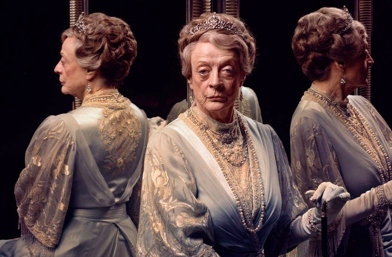 maggie smith A atriz Maggie Smith