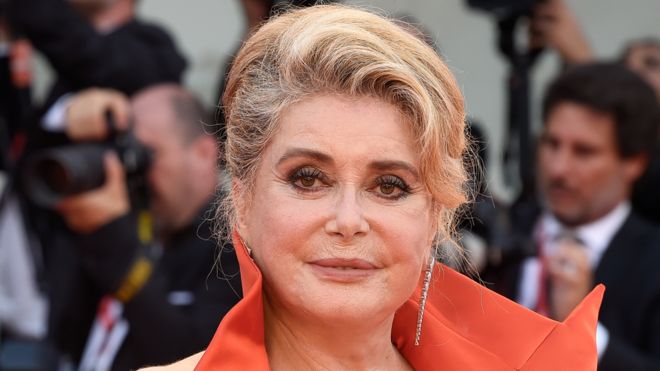 Catherine Deneuve é internada após sofrer um derrame em set de filmagens