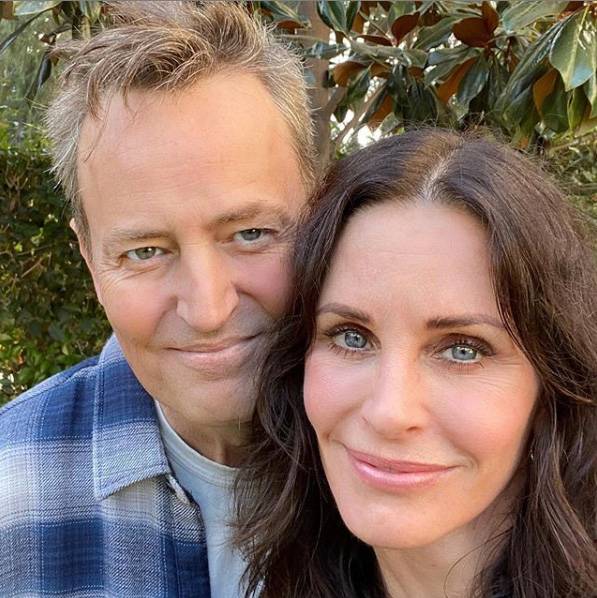 Monica e Chandler juntos no Instagram