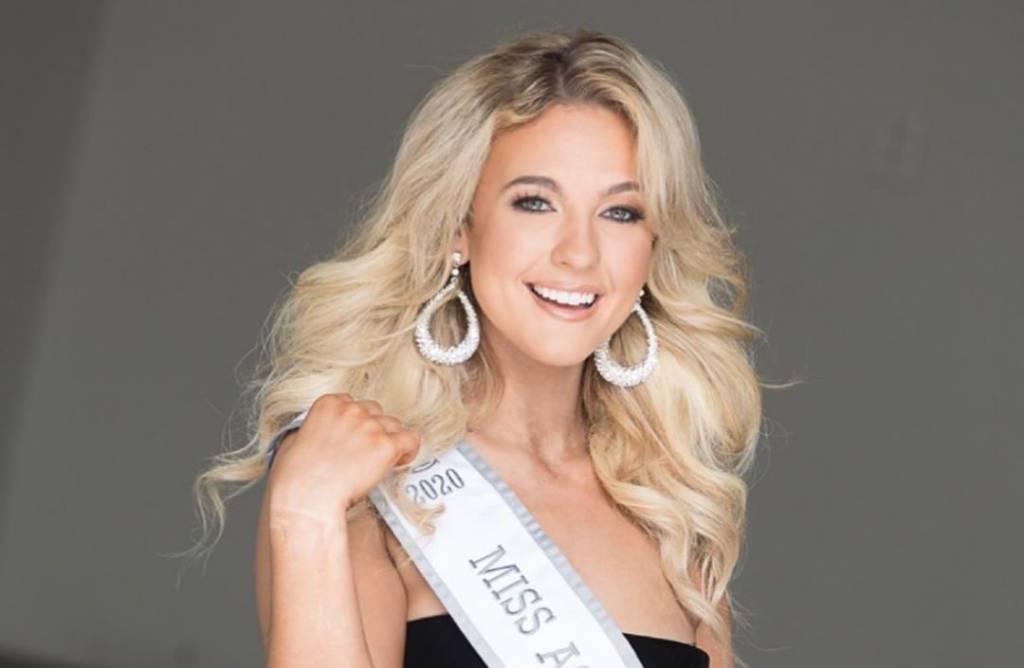 Miss em cadeira de rodas emociona a internet com vídeo em competição