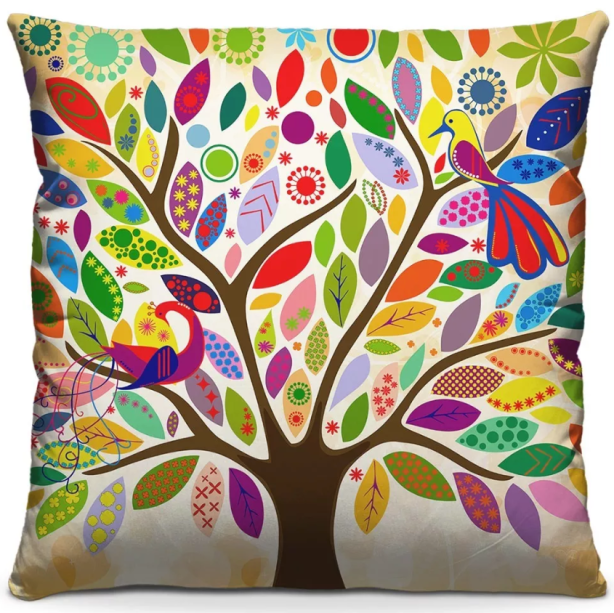 Almofada com estampa digital, de poli&eacute;ster, 40 x 40 cm.<a href="https://produto.mercadolivre.com.br/MLB-1239264545-almofadas-decorativas-estampas-digitais-6-_JM?quantity=1&variation=37867696933" target="_blank" rel="noopener"> Mercado Livre</a>, R$ 24,85