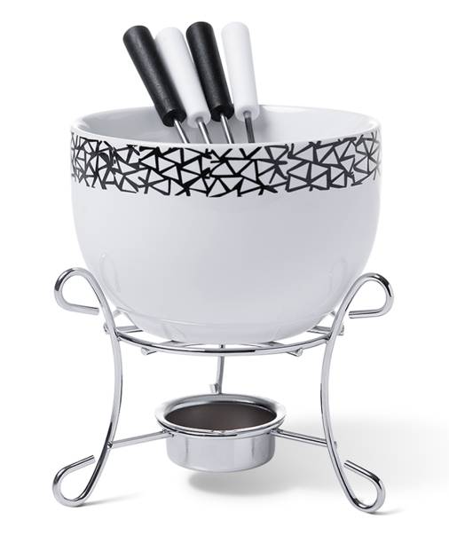 Conjunto Brinox pequeno, com tigela cerâmica (11,5 cm de diâmetro), 6 peças. <a href="https://www.shoptime.com.br/produto/55872590?pfm_carac=fondue&pfm_index=2&pfm_page=search&pfm_pos=grid&pfm_type=search_page%20" target="_blank" rel="noopener">Shoptime</a>, R$ 82