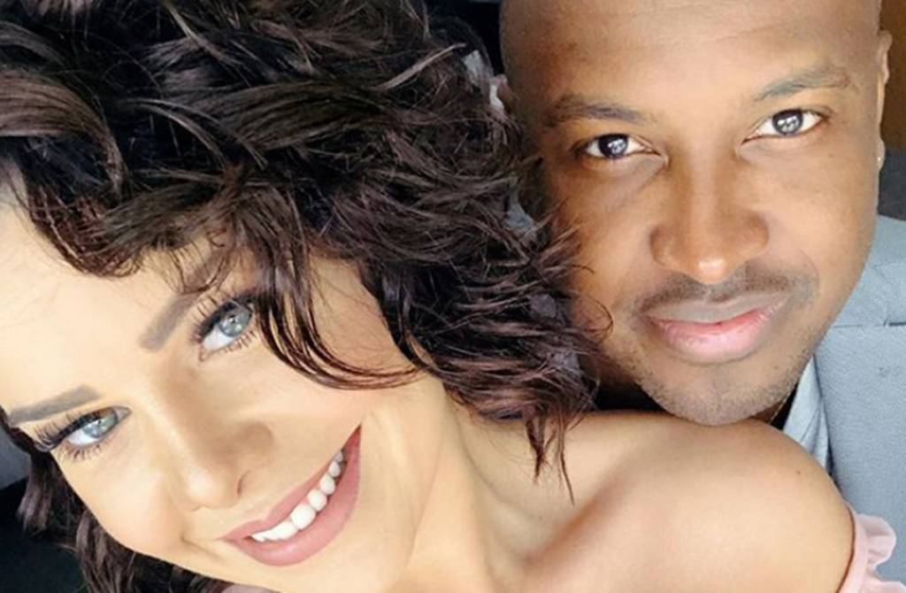 Thiaguinho chora ao cantar música que fez para Fernanda Souza